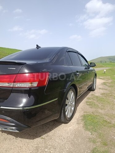 Hyundai Sonata 2008, 230,000 km - 2.0 l - Yardımlı