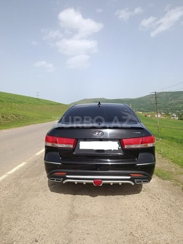 Hyundai Sonata 2008, 230,000 km - 2.0 l - Yardımlı
