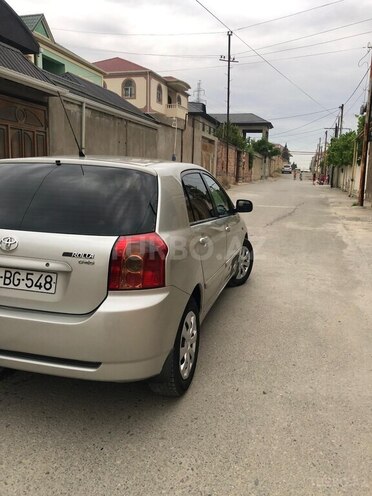 Toyota Corolla 2005, 390,000 km - 1.4 l - Bakı