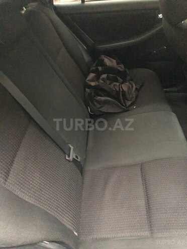Toyota Corolla 2005, 390,000 km - 1.4 l - Bakı