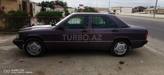 Mercedes 190 1991, 198,550 km - 1.8 l - Bakı