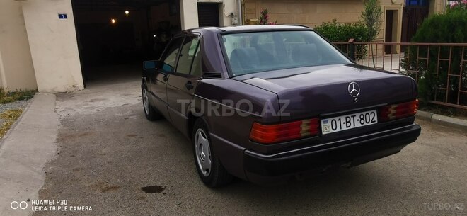 Mercedes 190 1991, 198,550 km - 1.8 l - Bakı