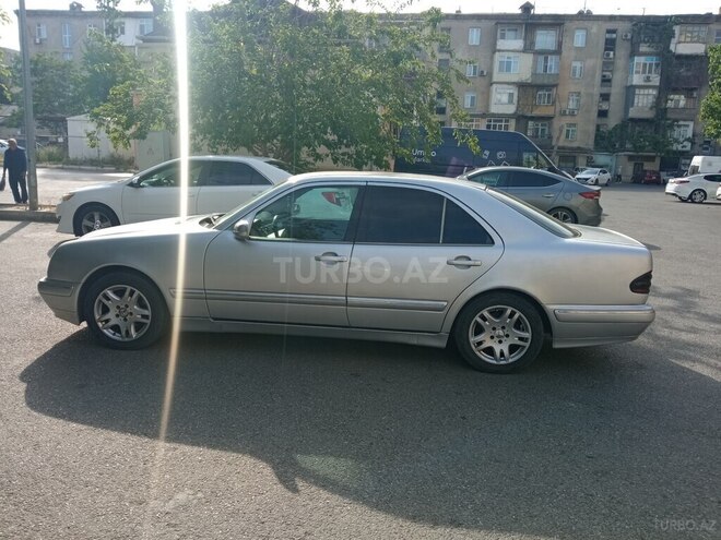 Mercedes E 220 d 2001, 350,000 km - 2.2 л - Bakı