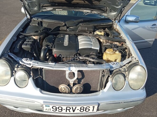 Mercedes E 220 d 2001, 350,000 km - 2.2 л - Bakı