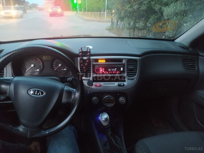 Kia Rio 2007, 215,000 km - 1.5 l - Şirvan