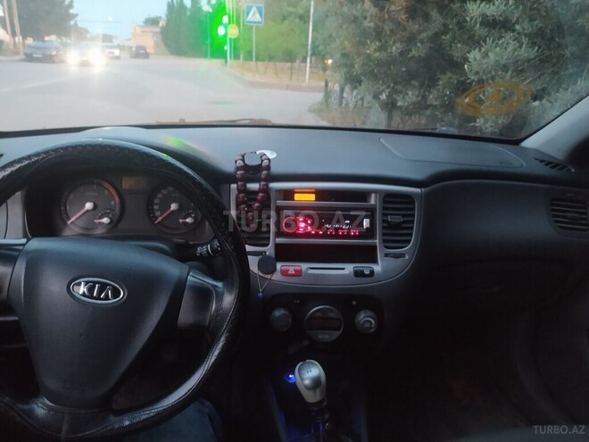 Kia Rio 2007, 215,000 km - 1.5 l - Şirvan