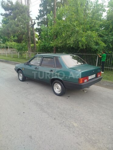 LADA (VAZ) 21099 1997, 200,000 km - 1.6 l - Qax