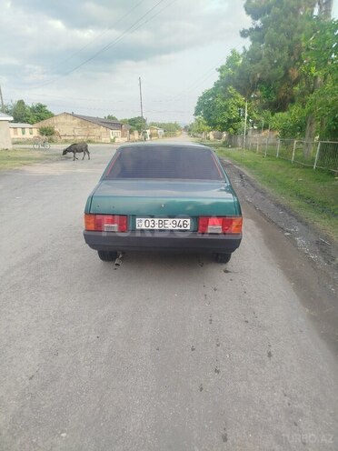 LADA (VAZ) 21099 1997, 200,000 km - 1.6 l - Qax