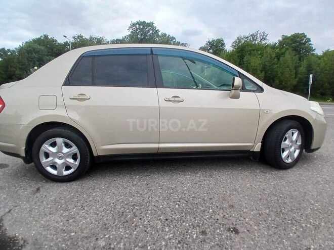 Nissan Tiida 2013, 87,000 km - 1.6 l - Qusar