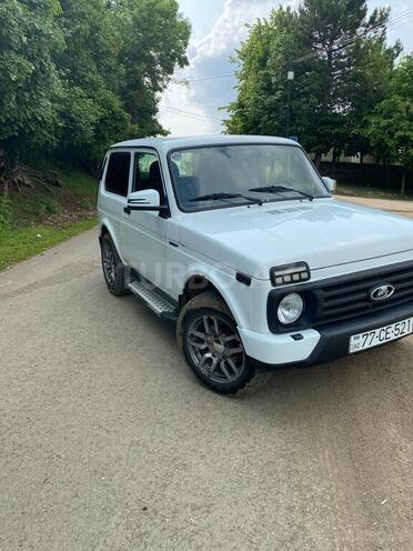 LADA (VAZ) Niva 2015, 96,000 km - 1.7 l - Tovuz