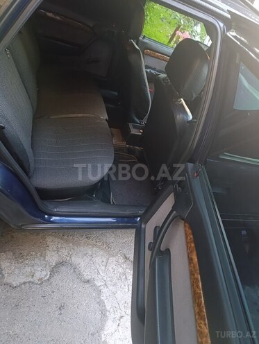 Opel Vectra 1995, 354,000 km - 2.0 л - Qax
