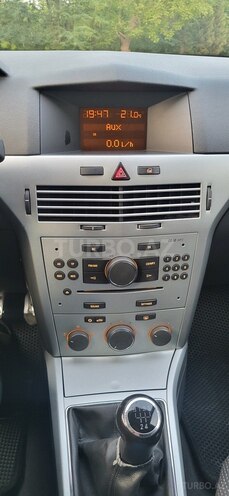 Opel Astra 2009, 232,000 km - 1.4 l - Bərdə