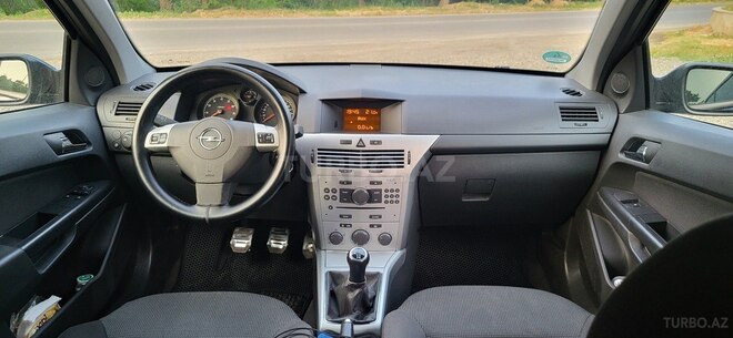 Opel Astra 2009, 232,000 km - 1.4 l - Bərdə