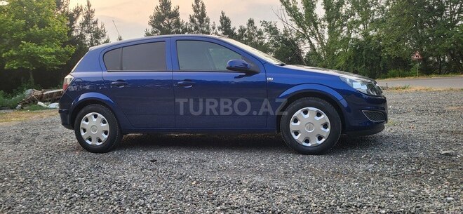 Opel Astra 2009, 232,000 km - 1.4 l - Bərdə