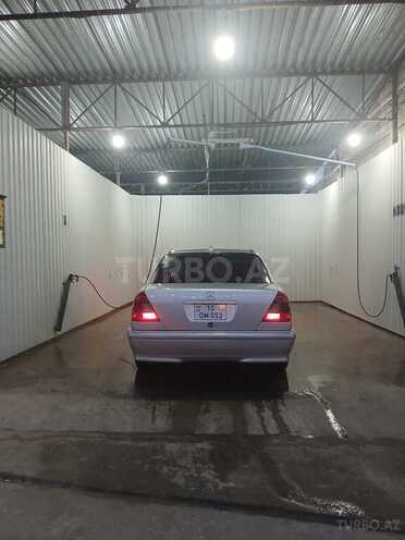 Mercedes C 220 1995, 418,000 km - 2.2 l - Tovuz