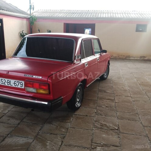 LADA (VAZ) 2107 1996, 60,000 km - 1.6 l - Salyan