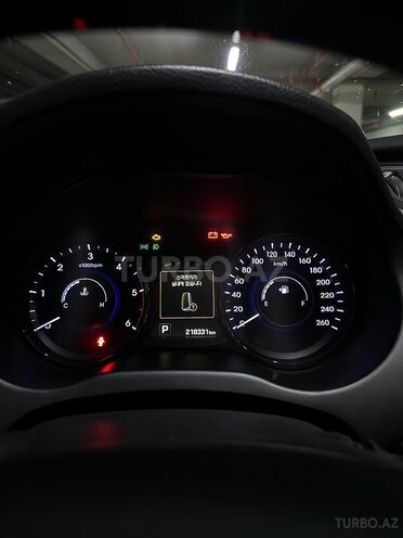 Hyundai Grandeur-13