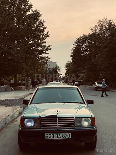 Mercedes 190 1990, 395,833 km - 2.0 л - Yevlax
