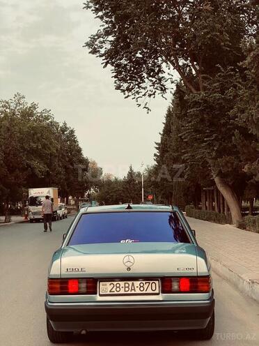 Mercedes 190 1990, 395,833 km - 2.0 л - Yevlax