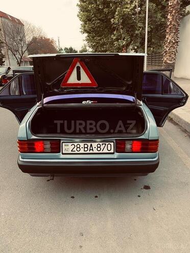 Mercedes 190 1990, 395,833 km - 2.0 л - Yevlax
