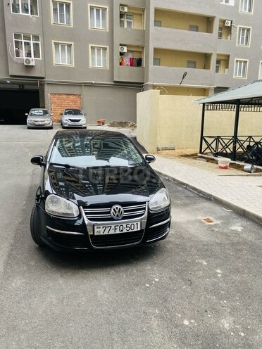 Volkswagen Jetta 2011, 270,000 km - 1.6 l - Bakı