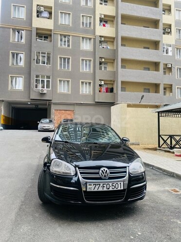 Volkswagen Jetta 2011, 270,000 km - 1.6 l - Bakı