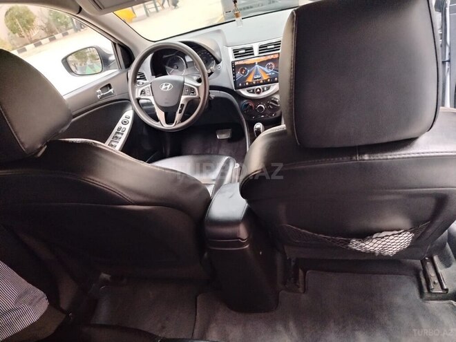 Hyundai Accent 2012, 212,000 km - 1.6 l - Bakı