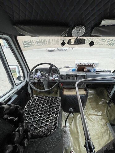 Mercedes 208 D 1994, 256,300 km - 2.3 л - Daşkəsən