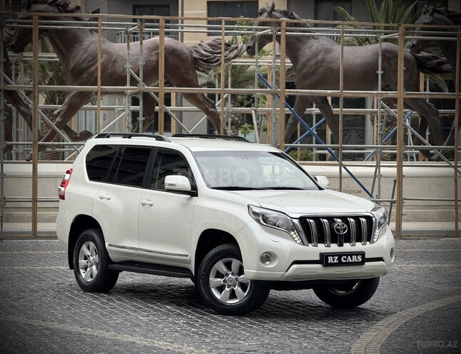 Toyota Land Cruiser Prado-3