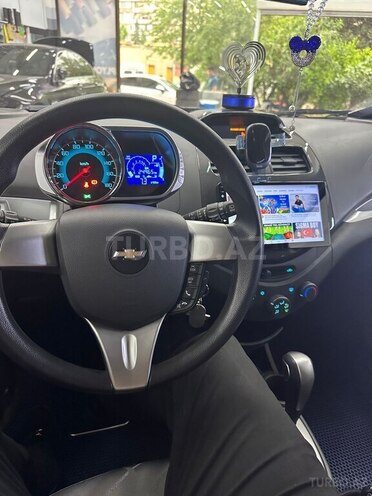 Chevrolet Spark-13