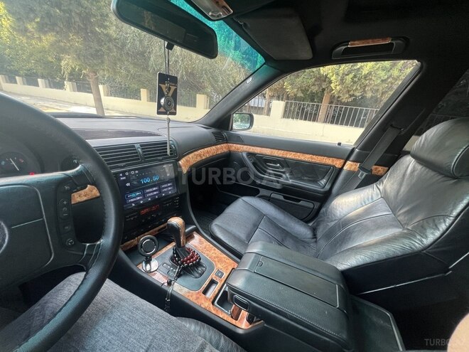 BMW 730 2000, 249,000 km - 2.9 l - Bakı