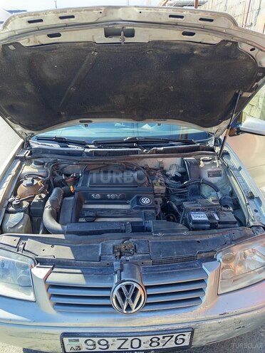 Volkswagen Bora 2000, 218,000 km - 1.6 l - Bakı