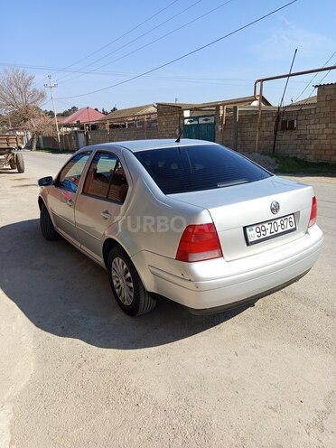 Volkswagen Bora 2000, 218,000 km - 1.6 l - Bakı