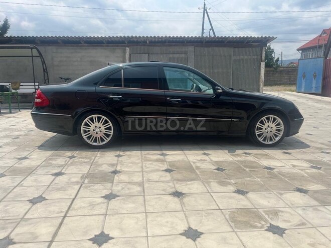 Mercedes E 240 2003, 265,984 km - 2.6 l - Bakı