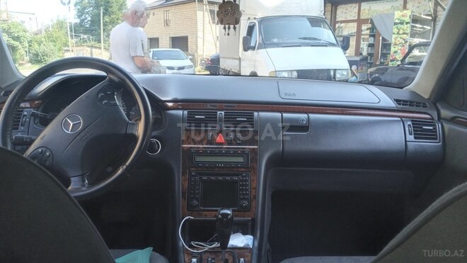 Mercedes E 220 d 2001, 400,000 km - 2.2 l - Lənkəran