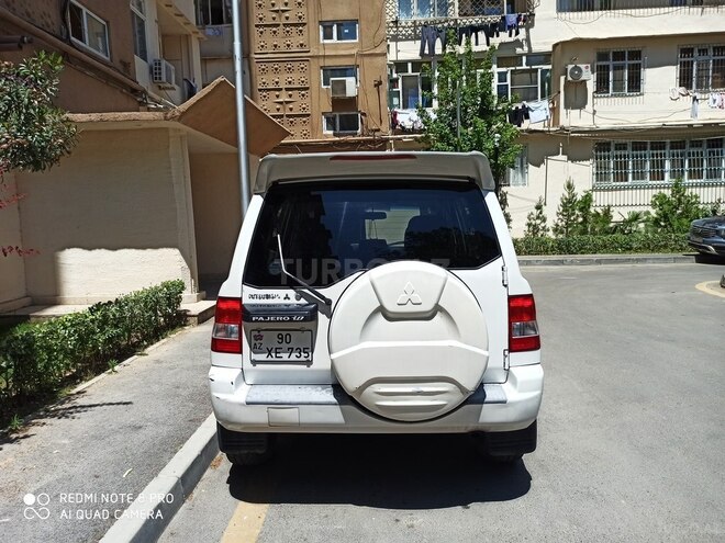 Mitsubishi Pajero io 2000, 191,000 km - 2.0 л - Bakı