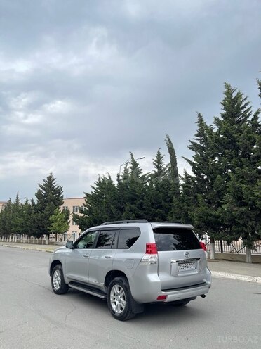 Toyota Land Cruiser Prado 2013, 220,000 km - 3.0 l - Bakı