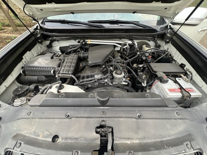 Toyota Land Cruiser Prado 2011, 180,000 km - 2.7 l - Bakı