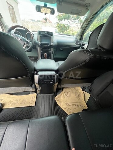 Toyota Land Cruiser Prado 2011, 180,000 km - 2.7 l - Bakı