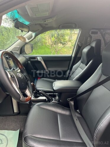 Toyota Land Cruiser Prado 2011, 180,000 km - 2.7 l - Bakı