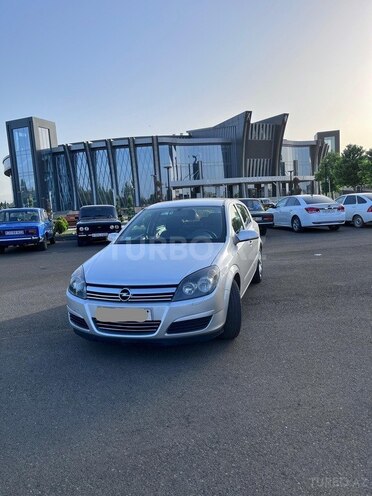 Opel Astra 2006, 347,300 km - 1.3 l - Samux
