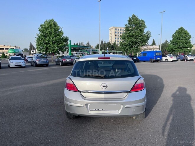 Opel Astra 2006, 347,300 km - 1.3 l - Samux