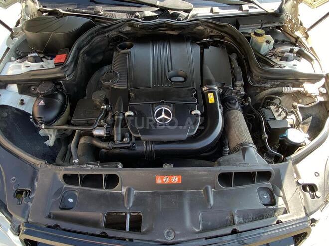 Mercedes C 200 2011, 274,000 km - 1.8 л - Bakı