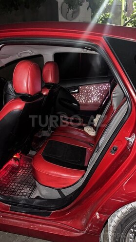 Toyota Prius-12