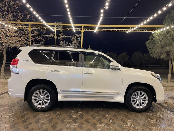 Toyota Land Cruiser Prado 2012, 182,000 km - 2.7 l - Şirvan