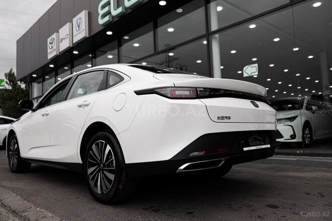 Changan Eado Plus 2025, 0 km - 1.5 л - Bakı