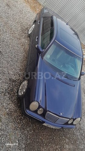 Mercedes E 240 2000, 301,000 km - 2.4 l - Kürdəmir
