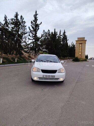 Chevrolet Lacetti-1