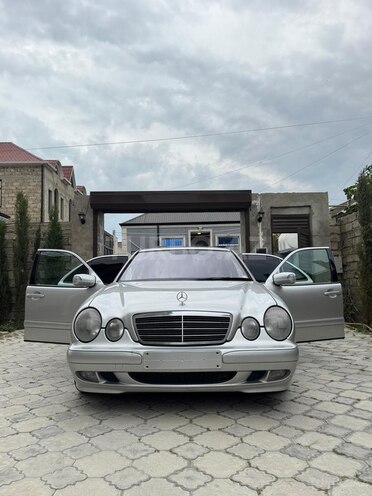Mercedes E 220 d 2001, 250,000 km - 2.2 l - Bakı