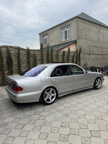 Mercedes E 220 d 2001, 250,000 km - 2.2 l - Bakı